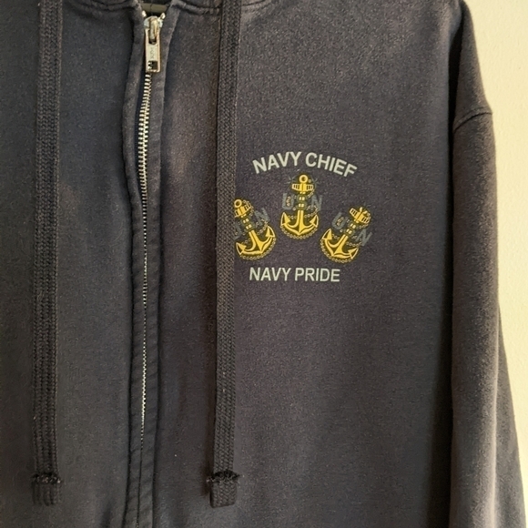 Navy Chief Navy Pride Portsmouth Naval Shipyard U.S. Navy Zippered Sweatshirt - Picture 4 of 6